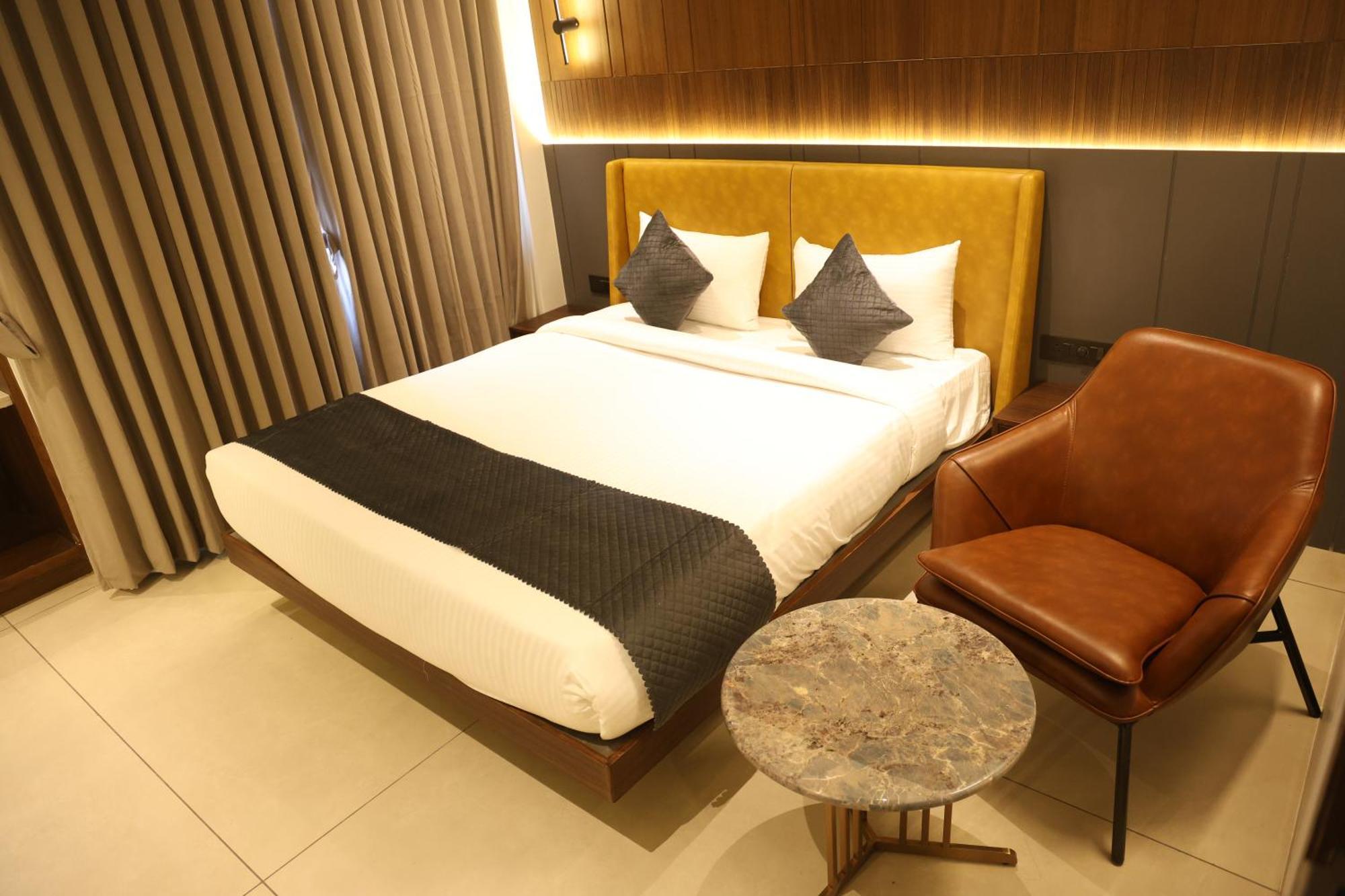 Raga - A Boutique Hotel Belgaum Dış mekan fotoğraf